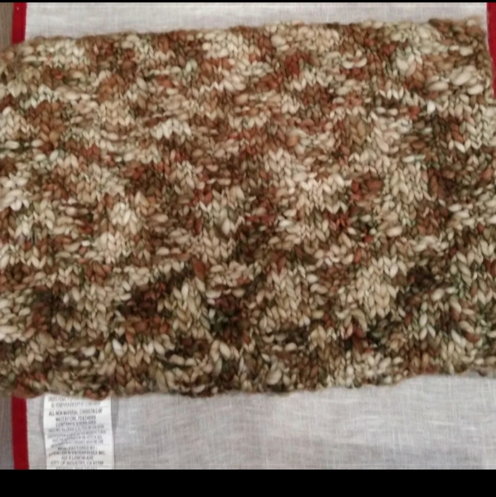 Fuzzy Yarn Knit Throw Pillow Cover